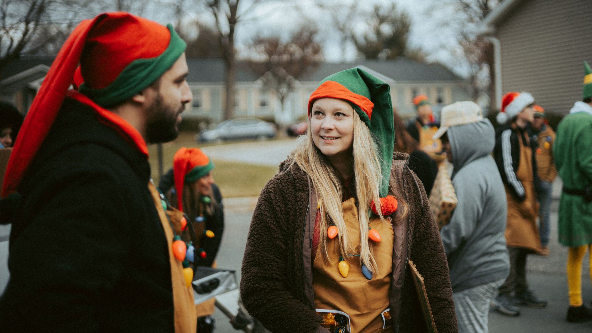 Navigating Seasonal Hiring: Background Screening Best Practices for the Holiday Rush